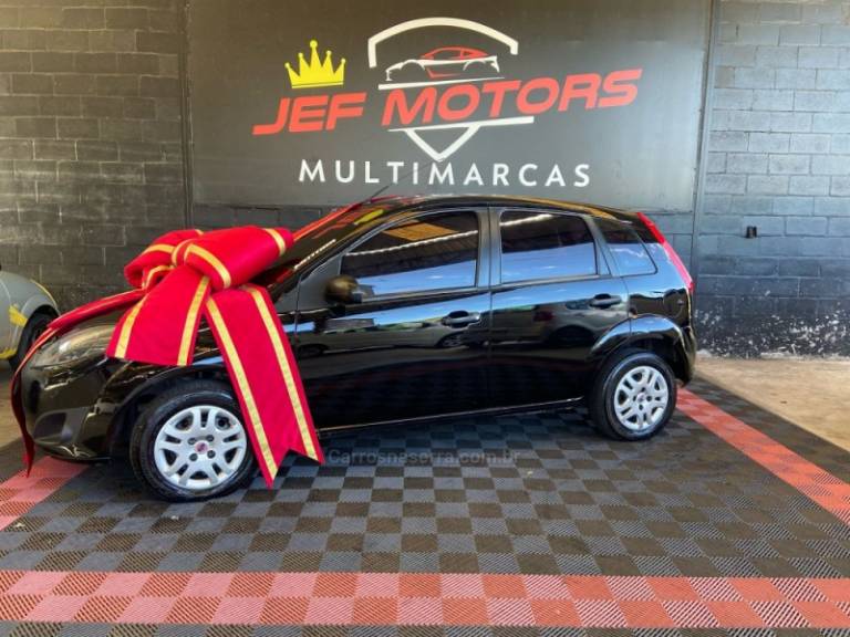 FORD - FIESTA - 2013/2013 - Preta - R$ 29.900,00