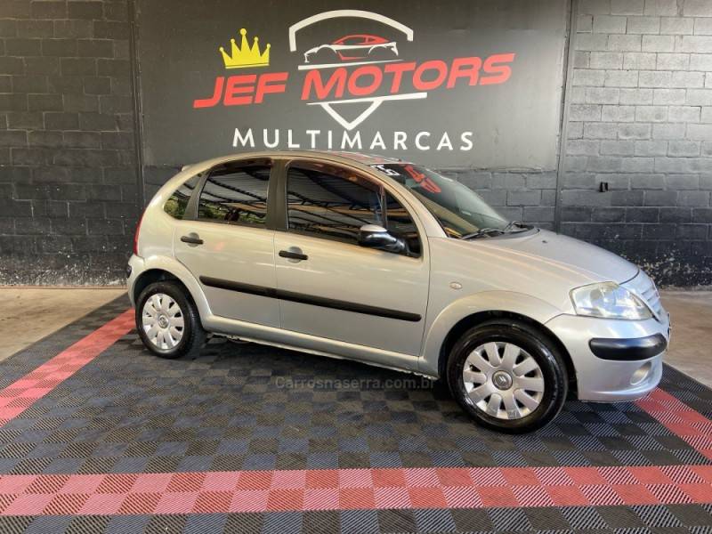 CITROËN - C3 - 2006/2006 - Prata - R$ 18.900,00