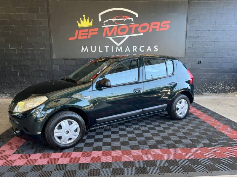 RENAULT - SANDERO - 2010/2010 - Verde - R$ 29.900,00