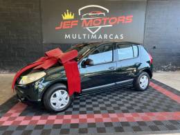 RENAULT - SANDERO - 2010/2010 - Verde - R$ 29.900,00