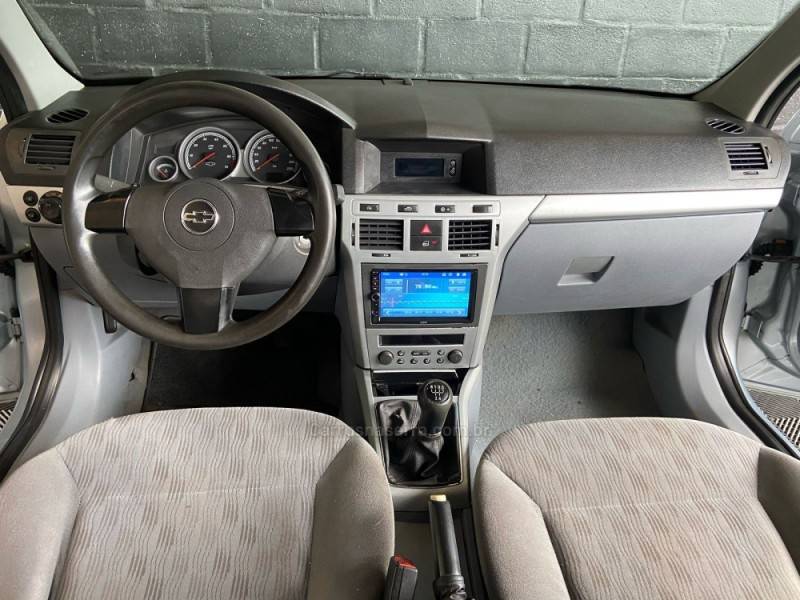 CHEVROLET - VECTRA - 2006/2006 - Prata - R$ 34.900,00