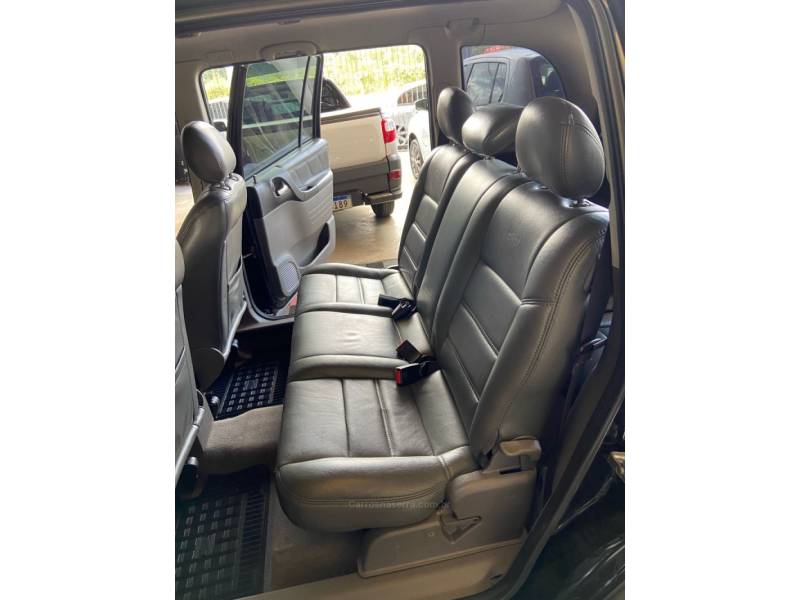 CHEVROLET - ZAFIRA - 2009/2009 - Preta - R$ 31.900,00