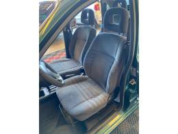 CHEVROLET - CORSA - 2000/2000 - Verde - R$ 18.900,00