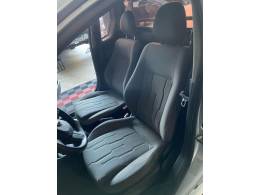CHEVROLET - MONTANA - 2013/2013 - Prata - R$ 41.900,00
