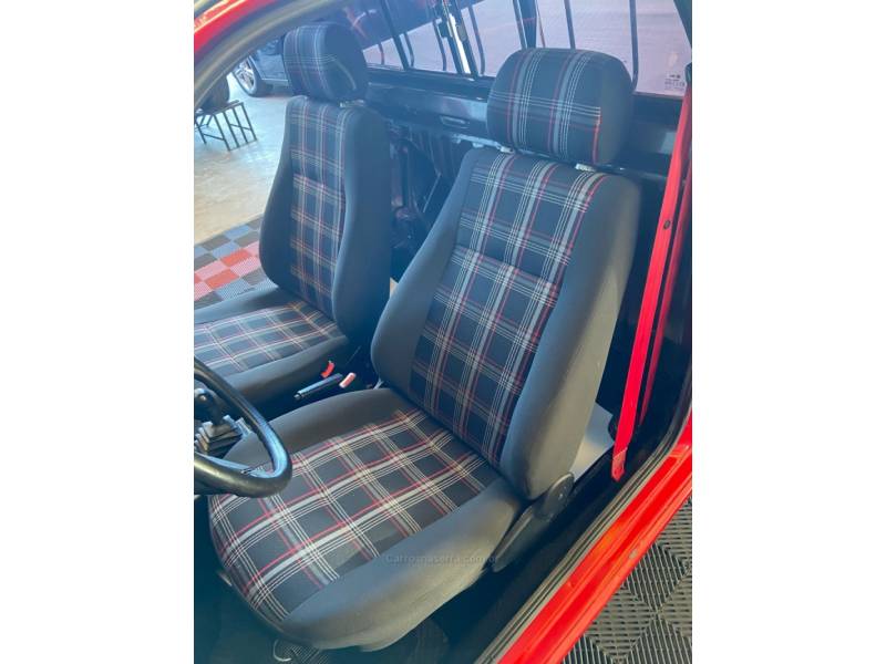 VOLKSWAGEN - SAVEIRO - 1994/1994 - Vermelha - R$ 31.900,00