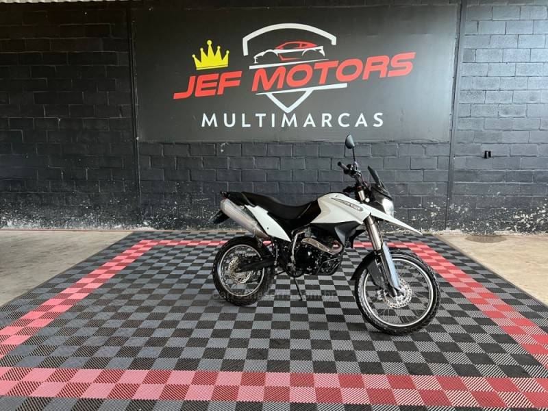 SHINERAY - 250CC - 2016/2016 - Branca - R$ 10.900,00