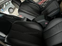 RENAULT - MÉGANE - 2008/2008 - Prata - R$ 21.900,00