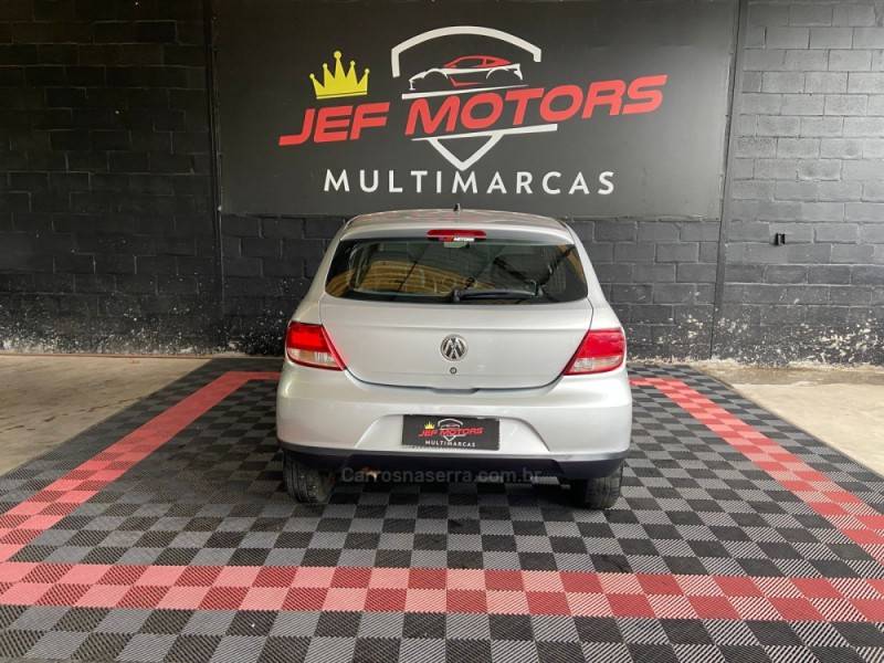 VOLKSWAGEN - GOL - 2013/2013 - Prata - R$ 33.900,00