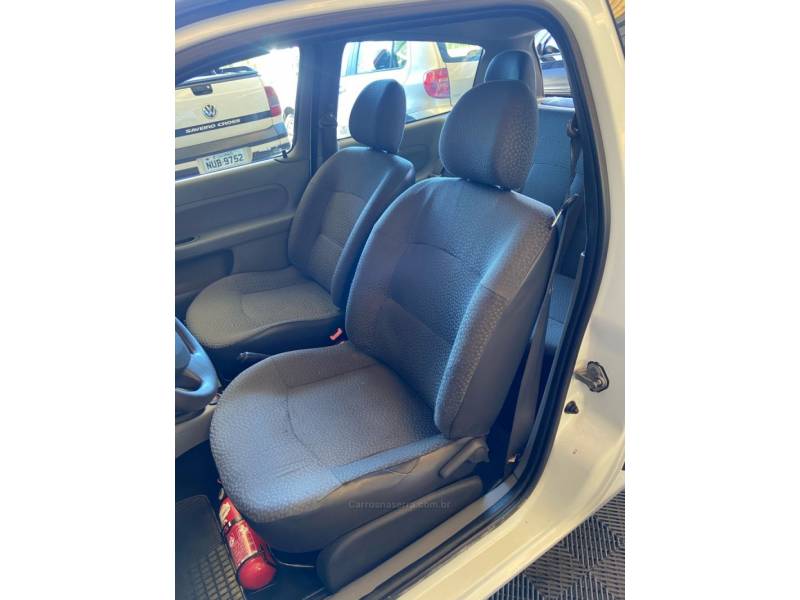 RENAULT - CLIO - 2009/2009 - Branca - R$ 23.900,00