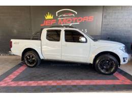 NISSAN - FRONTIER - 2014/2014 - Branca - R$ 104.900,00