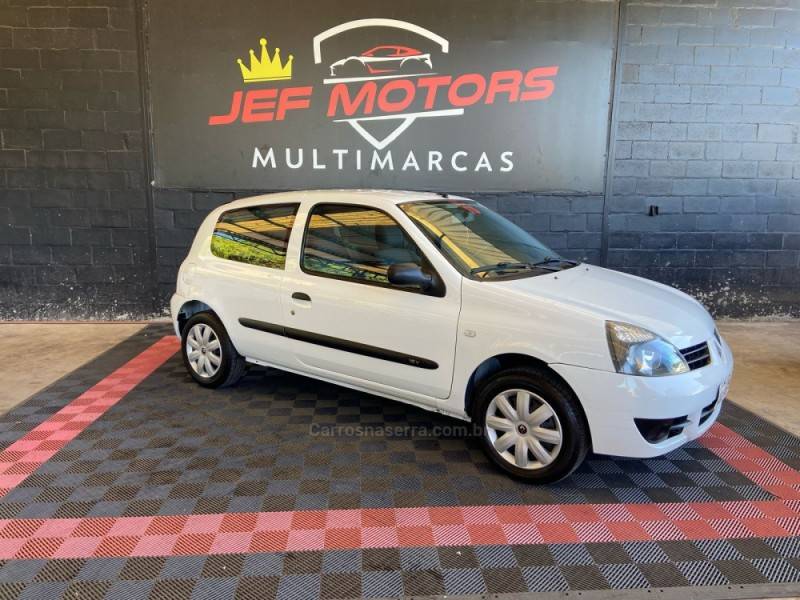RENAULT - CLIO - 2009/2009 - Branca - R$ 23.900,00