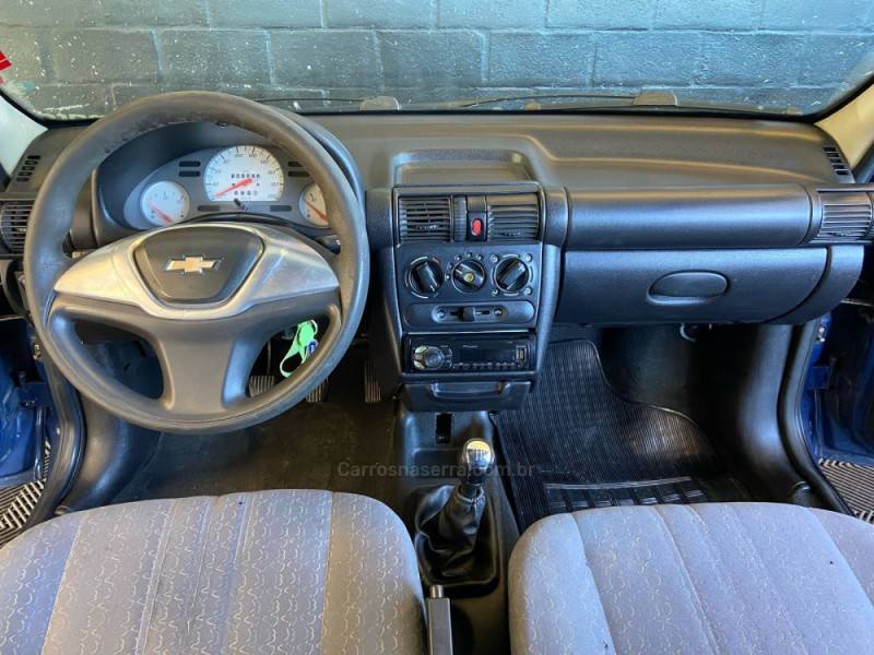 CHEVROLET - CORSA - 2000/2000 - Azul - R$ 16.900,00