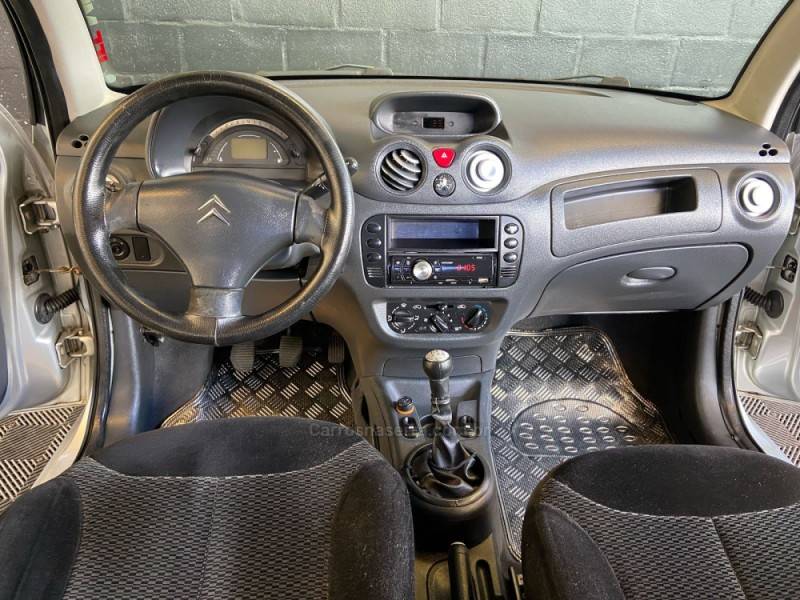 CITROËN - C3 - 2006/2006 - Prata - R$ 18.900,00