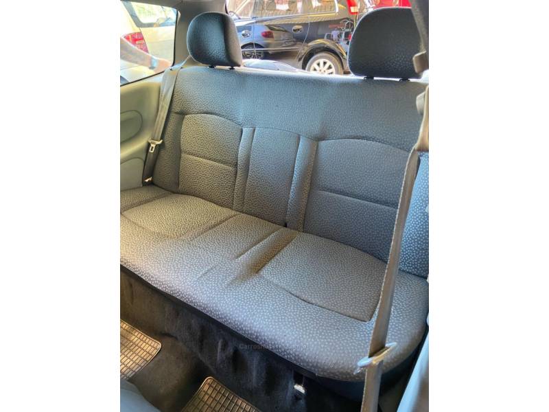 RENAULT - CLIO - 2009/2009 - Branca - R$ 23.900,00