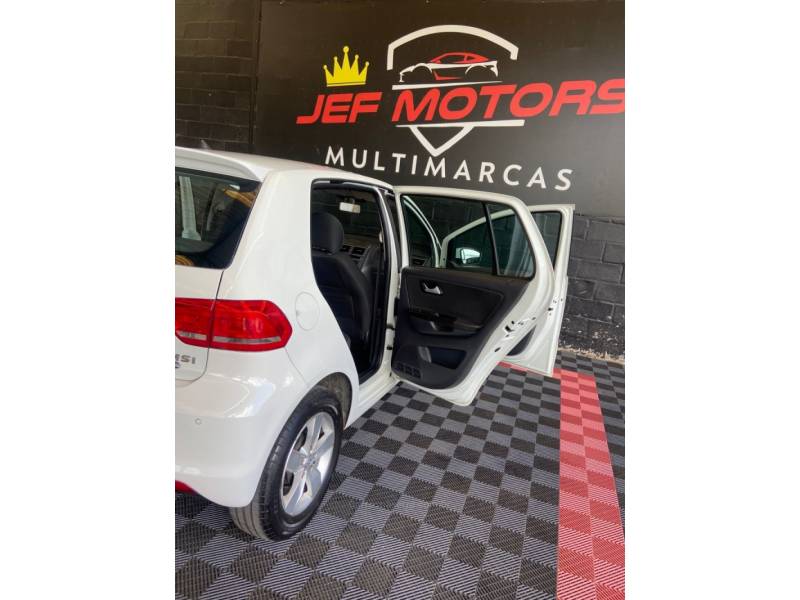 VOLKSWAGEN - FOX - 2017/2018 - Branca - R$ 54.900,00