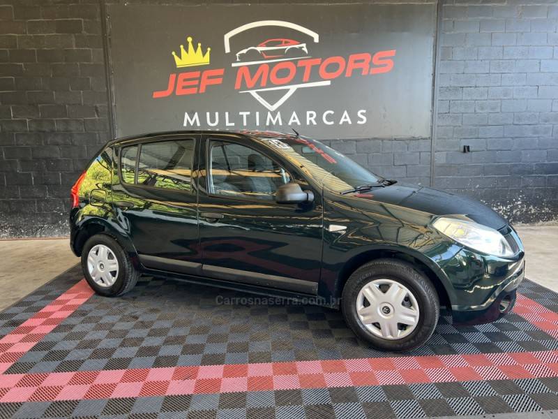 RENAULT - SANDERO - 2010/2010 - Verde - R$ 29.900,00