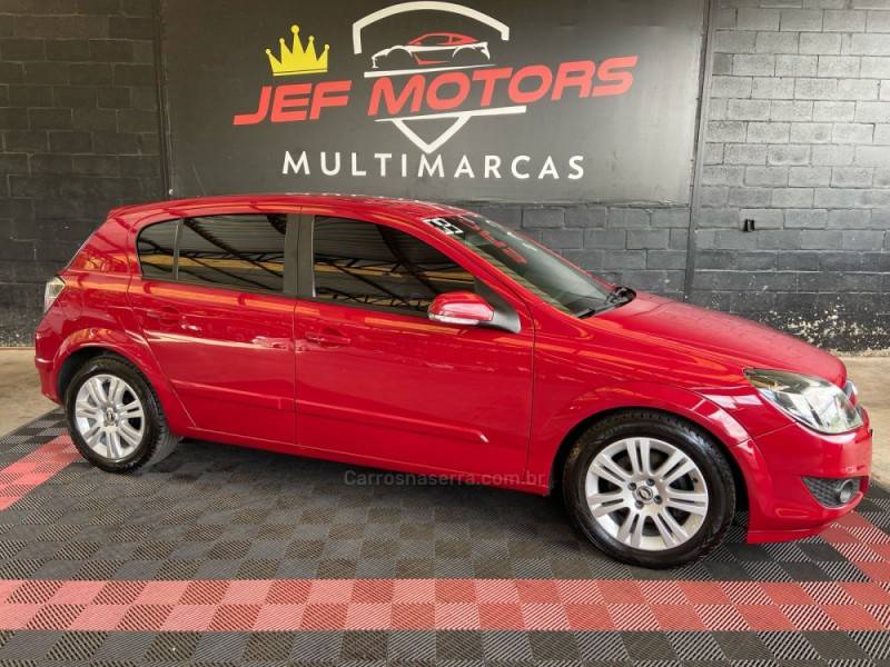 CHEVROLET - VECTRA - 2009/2009 - Vermelha - R$ 35.900,00