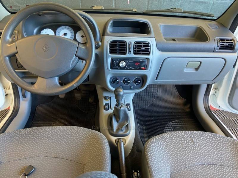 RENAULT - CLIO - 2009/2009 - Branca - R$ 23.900,00
