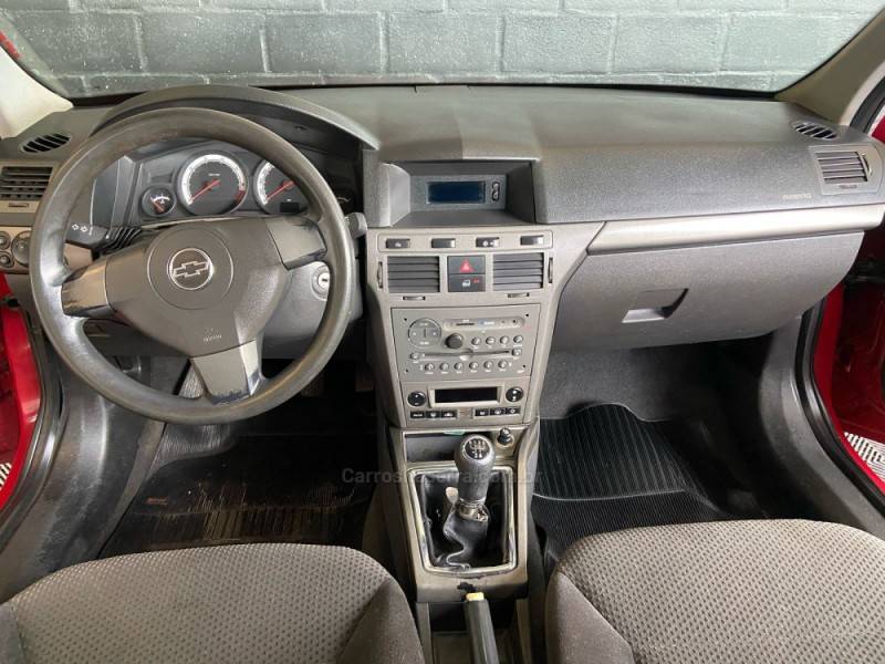 CHEVROLET - VECTRA - 2009/2009 - Vermelha - R$ 35.900,00