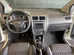 VOLKSWAGEN - FOX - 2017/2018 - Branca - R$ 54.900,00