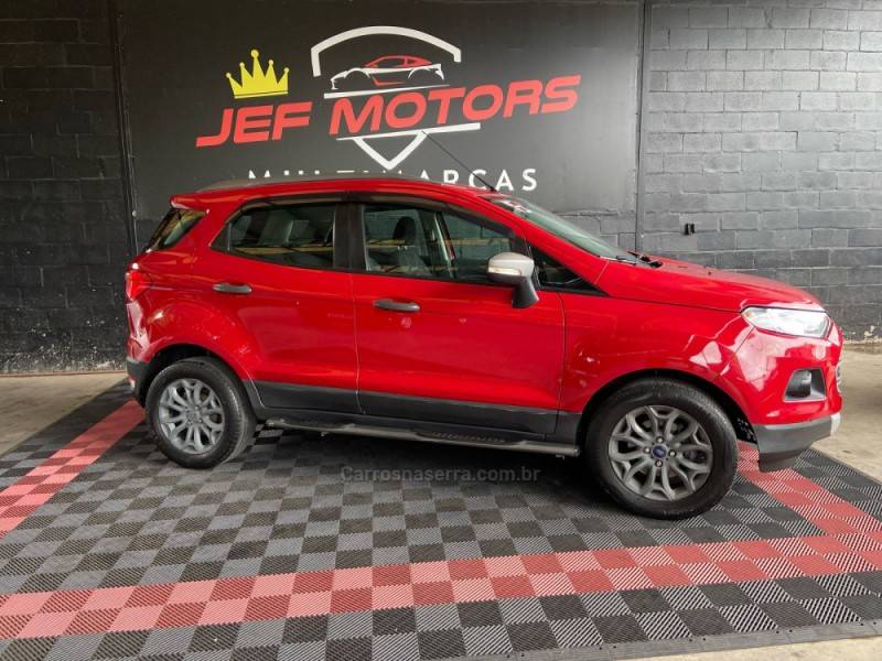 FORD - ECOSPORT - 2015/2015 - Vermelha - R$ 56.900,00