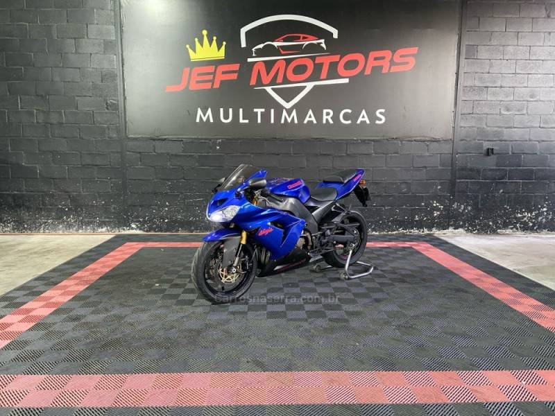 KAWASAKI - NINJA ZX-10R - 2005/2005 - Azul - R$ 38.900,00