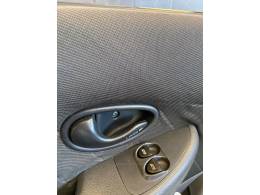 FIAT - SIENA - 2010/2010 - Branca - R$ 26.900,00