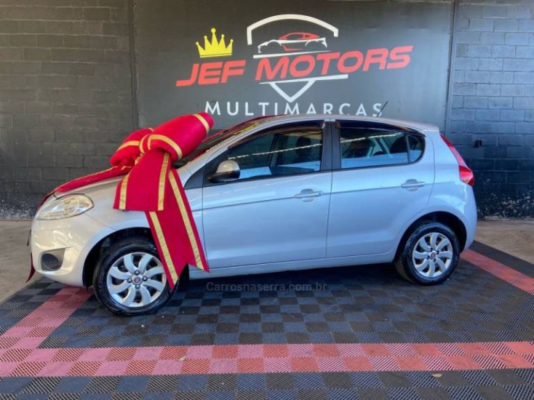 FIAT - PALIO - 2014/2014 - Prata - R$ 36.900,00