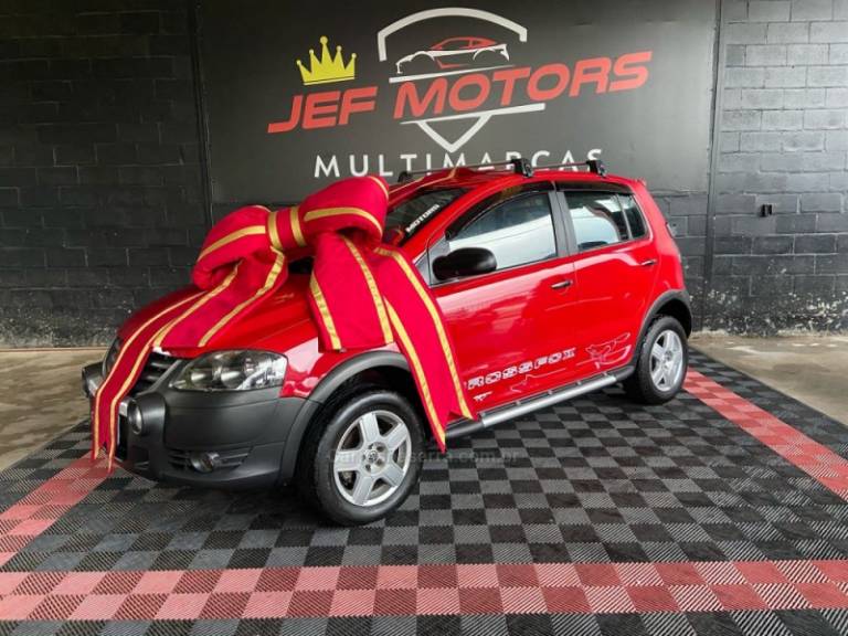 VOLKSWAGEN - CROSSFOX - 2009/2009 - Vermelha - R$ 33.900,00