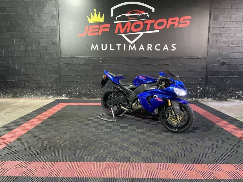 KAWASAKI - NINJA ZX-10R - 2005/2005 - Azul - R$ 38.900,00