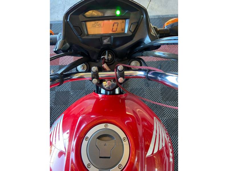 HONDA - CG 125I - 2017/2017 - Vermelha - R$ 10.900,00