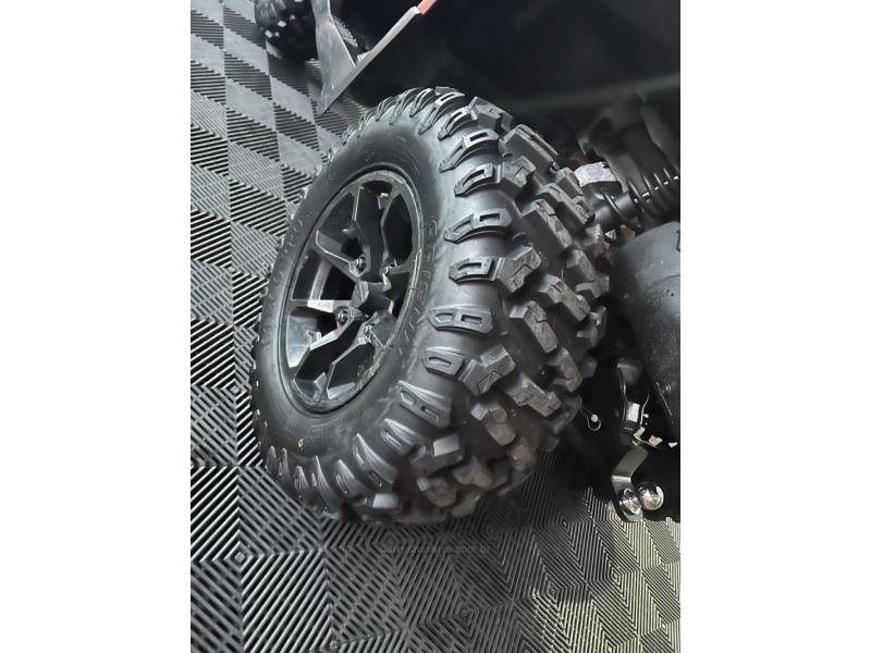 CAN-AM - SPARK - 2018/2018 - Vermelha - R$ 75.900,00