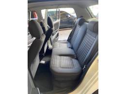 VOLKSWAGEN - FOX - 2017/2018 - Branca - R$ 54.900,00