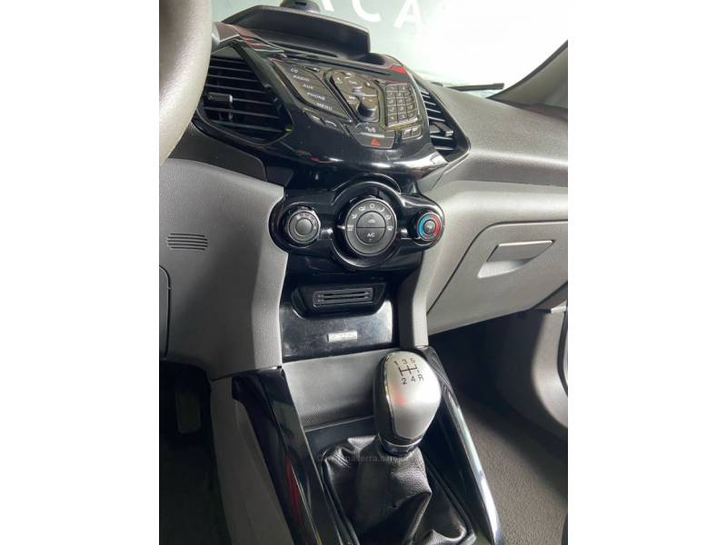 FORD - ECOSPORT - 2015/2015 - Vermelha - R$ 56.900,00