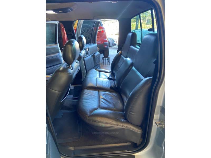 CHEVROLET - S10 - 2010/2010 - Prata - R$ 64.900,00