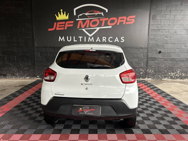 RENAULT - KWID - 2017/2018 - Branca - R$ 39.900,00