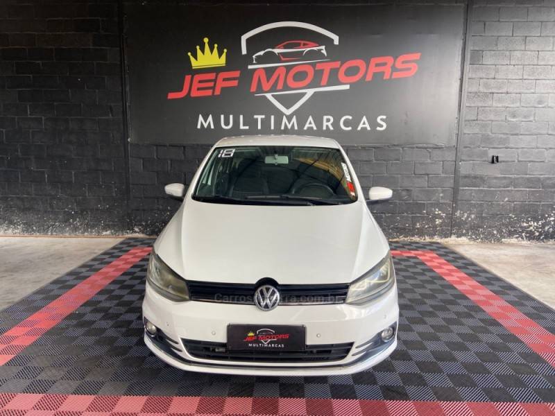 VOLKSWAGEN - FOX - 2017/2018 - Branca - R$ 54.900,00