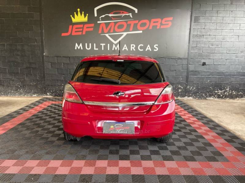 CHEVROLET - VECTRA - 2009/2009 - Vermelha - R$ 35.900,00